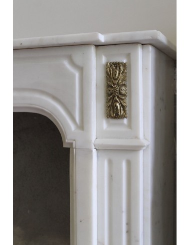 303 ANTIQUE LOUIS XIV "PARISIENNE" FIREPLACE...