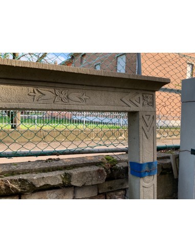 996 OCC ITALIAN 20TH CENTURY HAND CARVED STONE...