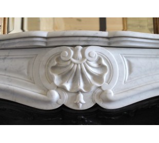 090 SMALL AND ELEGANT LOUIS XV "TROIS COQUILLES"... 2