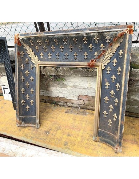 CG 052 CONTROCUORE CAMINETTO LUIGI XVI A TAPISSERIE IN GHISA ARTISTICA