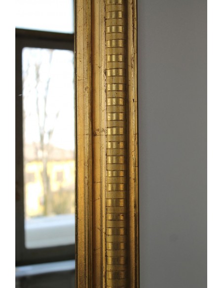 002 SPECCHIERA LUIGI FILIPPO DI PICCOLA TAGLIA IN FOGLIA D'ORO CON DECORO A COSTE