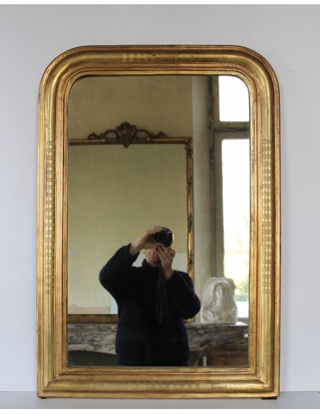 008 PICCOLA SPECCHIERA LUIGI FILIPPO A FOGLIA D'ORO CON DECORO A COSTE