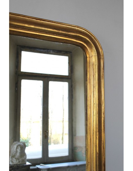 009 PICCOLA SPECCHIERA DORATA: SOBRIA, SEMPLICE ED ELEGANTE