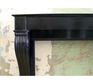 Antique Louis Philippe "Rouleau" fireplace mantel carved in black Belgium marble dating back to the 19th century. 2
