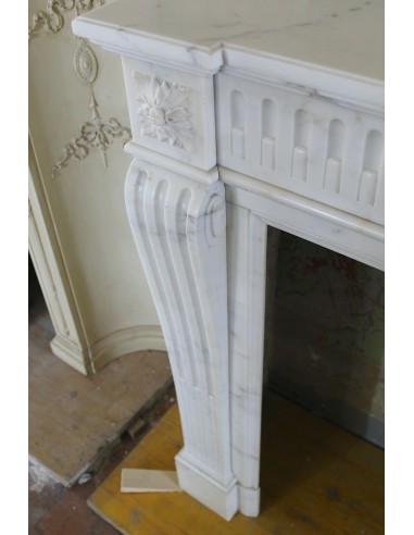 227 ANTIQUE NEOCLASSICAL "DEUX FLEURS GALBÉ"...