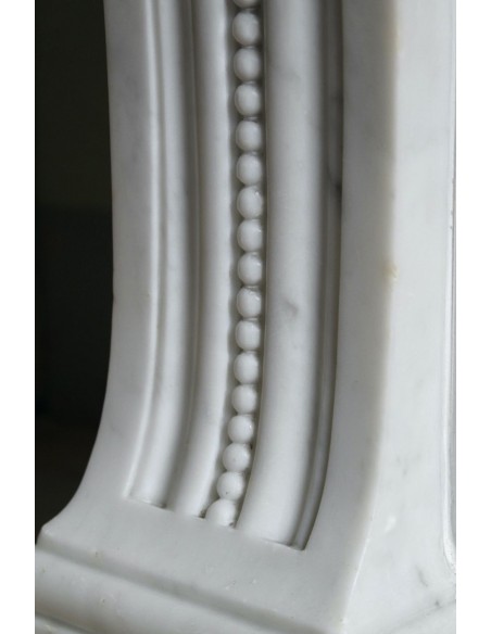 205 AG IMPORTANT LOUIS XVI "RAMO D'ULIVO" FIREPLACE MANTEL IN WHITE CARRARA MARBLE WITH ITS DECORATED CAST IRON INSERT