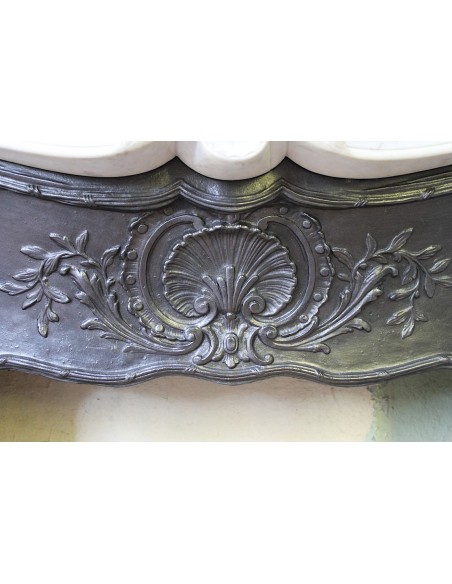 021 AG ANTIQUE LOUIS XV "DAUPHIN" MANTEL CARVED IN WHITE CARRARA MARBLE WITH ITS OWN ORIGINAL CAST IRON INSERT