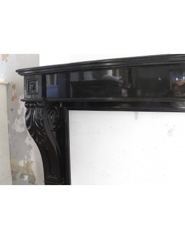 507 AG ANTIQUE “GRIFFE DE LION” FIREPLACE...