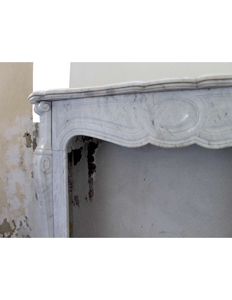 036 ORIGINAL POMPADOUR "PIED GALBÉ" MARBLE FIREPLACE MANTEL IN WHITE CARRARA MARBLE