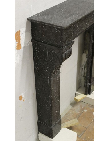 403 VERY SMALL AND NICE "MODILLON" FIREPLACE...