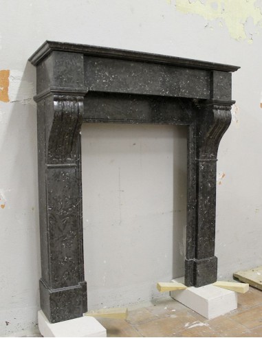 403 VERY SMALL AND NICE "MODILLON" FIREPLACE...