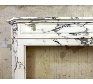 Antique Art Deco fireplace surround carved in fine Breccia Medicea marble. 2