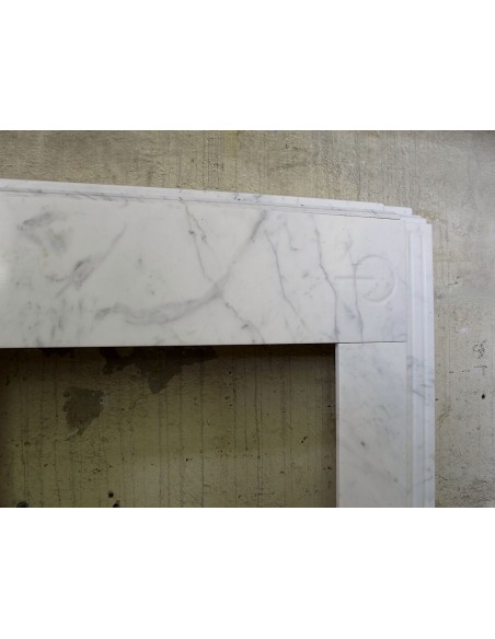 703 ANTIQUE ART DECO FIREPLACE MANTEL IN WHITE CARRARA MARBLE