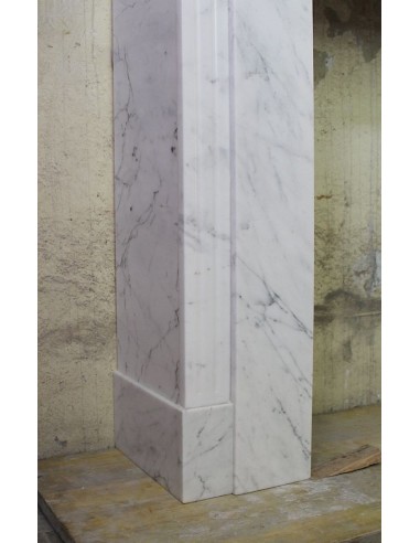 703 ANTIQUE ART DECO FIREPLACE MANTEL IN WHITE...