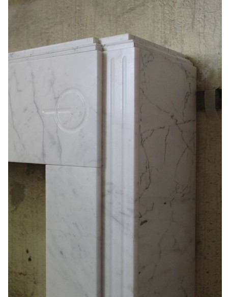 703 ANTIQUE ART DECO FIREPLACE MANTEL IN WHITE CARRARA MARBLE