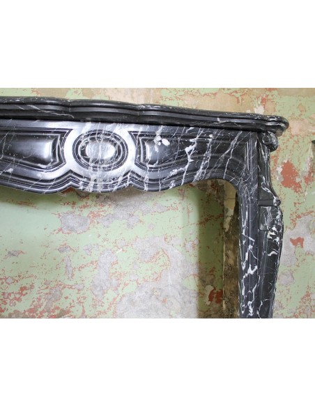055 NICE ANTIQUE LOUIS XV POMPADOUR "PIED GALBÉ" MANTEL CARVED IN BLACK MARQUINIA MARBLE