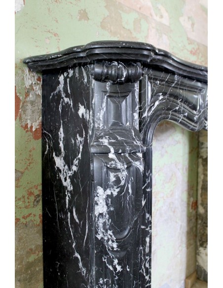 055 NICE ANTIQUE LOUIS XV POMPADOUR "PIED GALBÉ" MANTEL CARVED IN BLACK MARQUINIA MARBLE