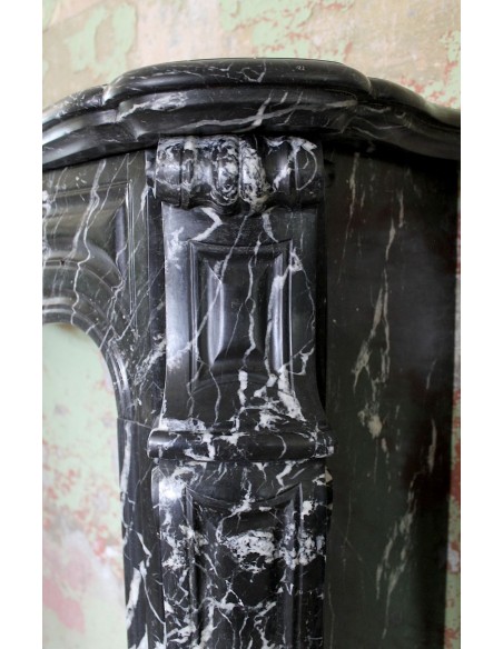 055 NICE ANTIQUE LOUIS XV POMPADOUR "PIED GALBÉ" MANTEL CARVED IN BLACK MARQUINIA MARBLE