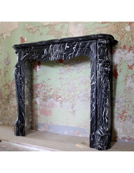 055 NICE ANTIQUE LOUIS XV POMPADOUR "PIED GALBÉ" MANTEL CARVED IN BLACK MARQUINIA MARBLE