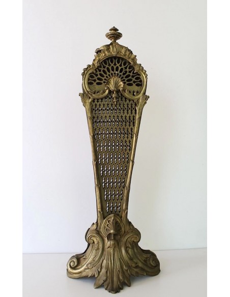 001 ANTICO PARASCINTILLE A VENTAGLIO IN FUSIONI DI BRONZO