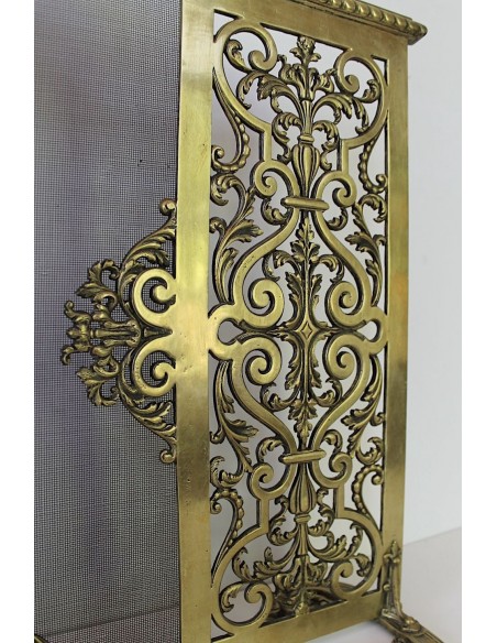 016 PARASCINTILLE ANTICO CON DECORAZIONI FLOREALI IN OTTONE