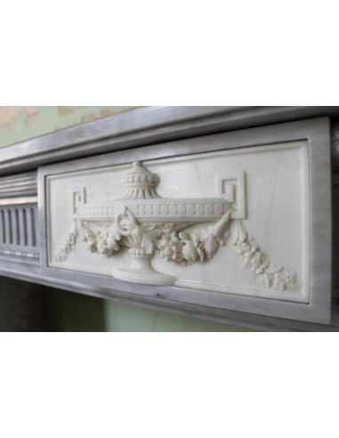 241 AG ANTIQUE ELEGANT NEOCLASSICAL FIREPLACE...