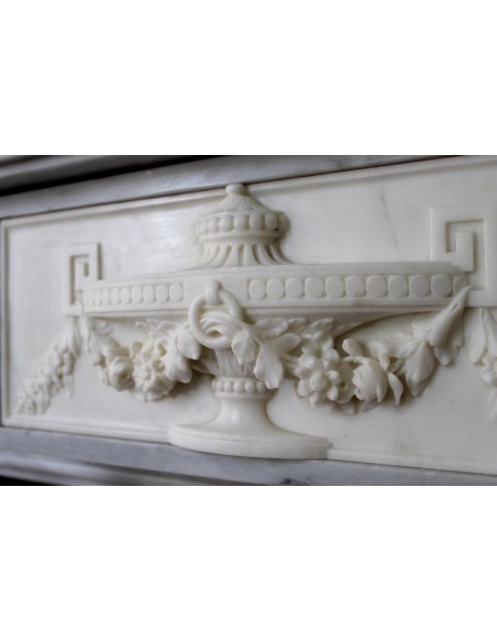241 AG ANTIQUE ELEGANT NEOCLASSICAL FIREPLACE MANTEL IN BLUE BARDIGLIO AND WHITE STATUARY MARBLE