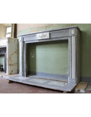 241 AG ANTIQUE ELEGANT NEOCLASSICAL FIREPLACE...