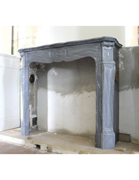 069 ANTIQUE LOUIS XV "POMPADOUR GALBÉ" MANTEL CARVED IN GREY BLEU TURQUIN MARBLE