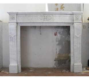 243  ANTIQUE NEOCLASSICAL "TROIS FLEURS LANGUETTE" CARVED...