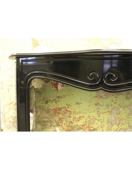 009 VERY ORIGINAL LOUIS XV “POMPADOUR” MANTEL CARVED IN BLACK BELGIUM MARBLE