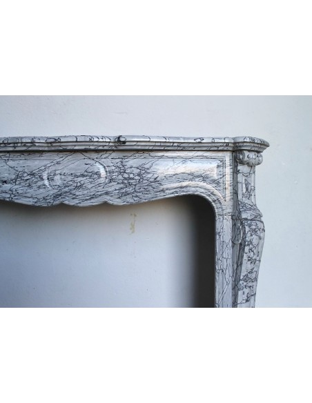 058 ANTIQUE LOUIS XV POMPADOUR "PIED GALBÉ" CARVED IN ITALIAN GREY "FIORITO" MARBLE