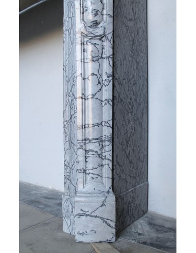 058 ANTIQUE LOUIS XV POMPADOUR "PIED GALBÉ"...