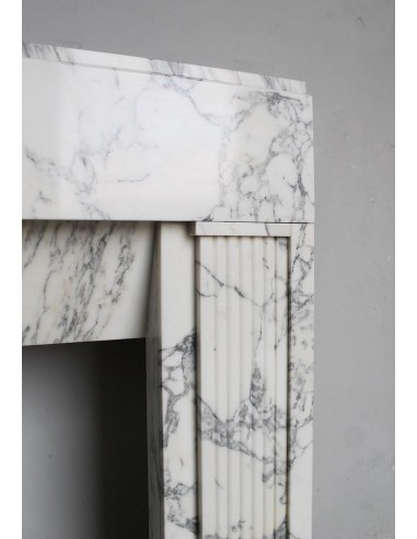 702 ART DECO FIREPLACE IN WHITE ARABESCATO MARBLE