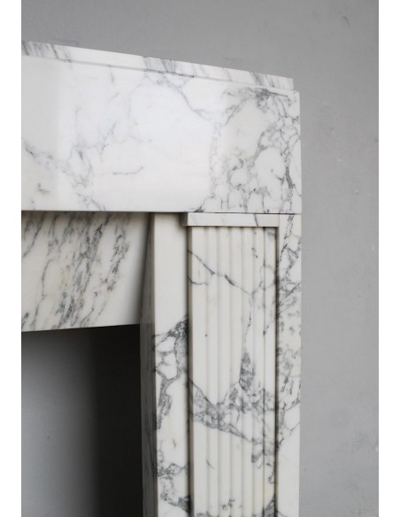 702 ART DECO FIREPLACE IN WHITE ARABESCATO MARBLE