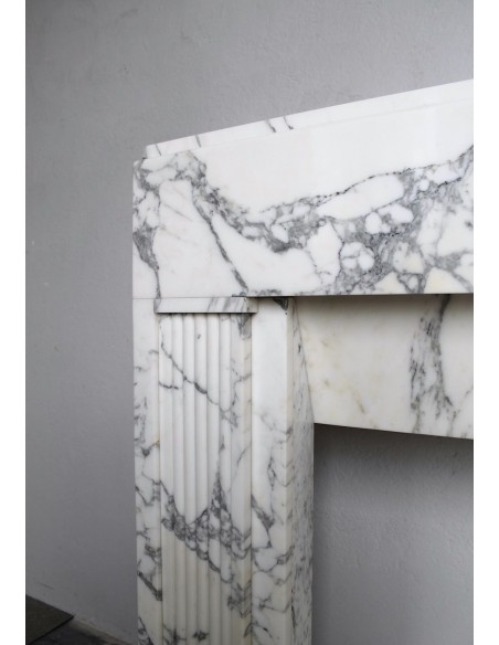 702 ART DECO FIREPLACE IN WHITE ARABESCATO MARBLE