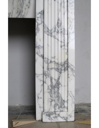 702 ART DECO FIREPLACE IN WHITE ARABESCATO MARBLE