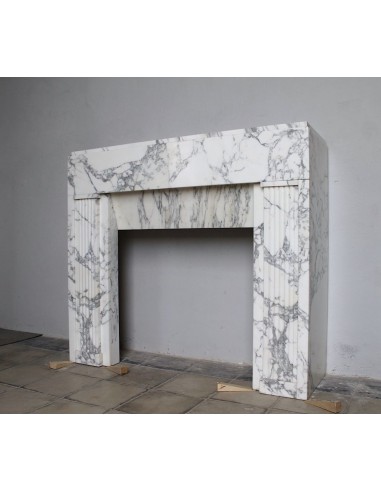 702 ART DECO FIREPLACE IN WHITE ARABESCATO MARBLE