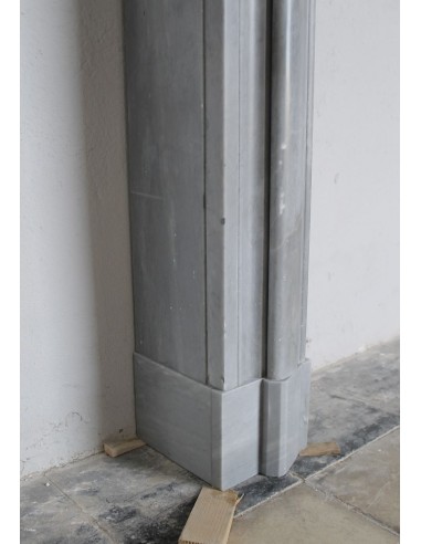 304 SMALL ANTIQUE LOUIS XIV "BOUDIN CARRÉ"...