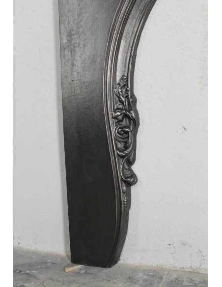 006 GH ANTIQUE MAJORELLE "OEIL DE BOEUF" CAST-IRON FIREPLACE MANTEL