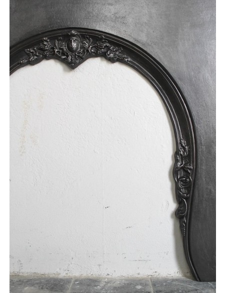 006 GH ANTIQUE MAJORELLE "OEIL DE BOEUF" CAST-IRON FIREPLACE MANTEL