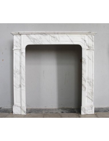 Louis XIV "Parisienne" fireplace mantel carved in white Calacatta marble, with beautiful grey veins.