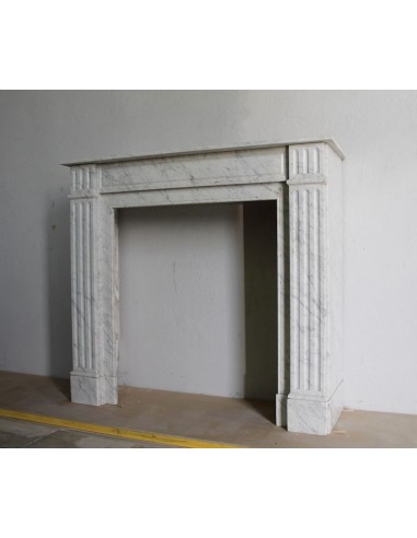 220 SMALL ANTIQUE LOUIS XVI "CANNELURE" MARBLE...