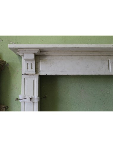 008 OCC LOUIS PHILIPPE STYLE FIREPLACE MANTEL...