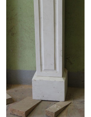 008 OCC LOUIS PHILIPPE STYLE FIREPLACE MANTEL...