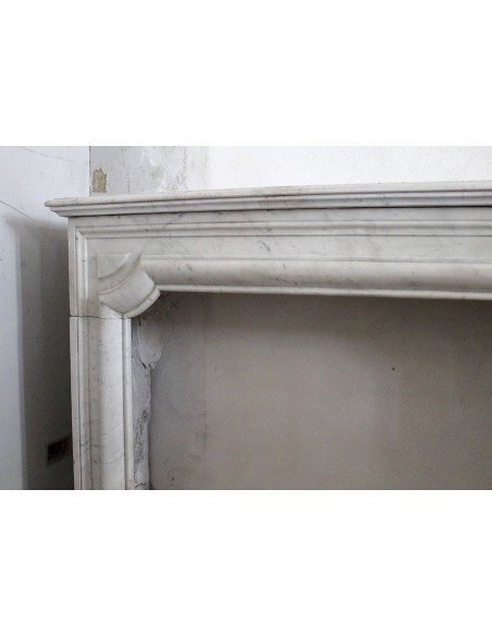 300 ANTIQUE LOUIS XIV "BOUDIN" FIREPLACE MANTEL IN WHITE CARRARA MARBLE