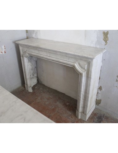 300 ANTIQUE LOUIS XIV "BOUDIN" FIREPLACE MANTEL...