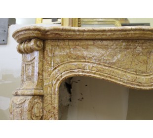 Antique Louis XV "Pied Galbé" fire surround carved in Yellow marble. 2