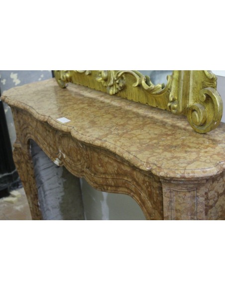 092 ANTIQUE "POMPADOUR GALBÉ" FIREPLACE MANTEL IN ITALIAN ROSSO ASIAGO MARBLE