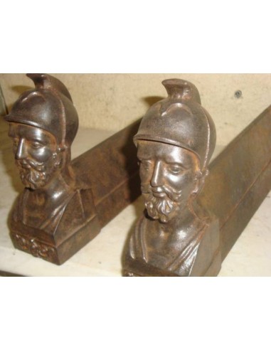 024 "SOLDATO GRECO", COPPIA IN GHISA, EPOCA ART...